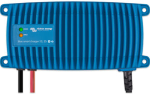 BLUE SMART IP67 akkumulátortöltő 12V/7A(1) 230V CEE 7/7 csatlakozóval