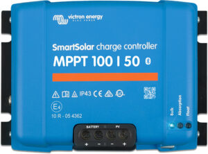 SMARTSOLAR MPPT 100/30 napelemes töltésvezérlő