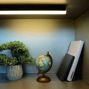 Bútorvilágító LED 8W sorolható fekete 3000K 573mm