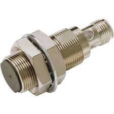 OMRON E2E-X8B3D18-M1 induktív érzékelő M18 8mm PNP N0-NC