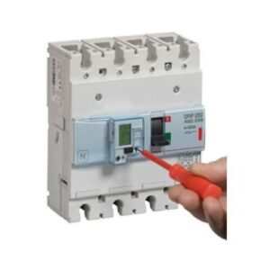 DPX3 250 3P 250A S2 36kA kompakt megszakító