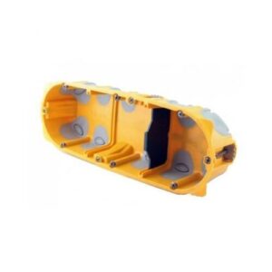 BATIBOX süllyesztődoboz hármas 213x72,8x40mm, 6/8 modulos, gumis