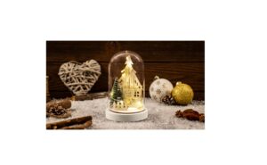 XMAS LED KARÁCSONYI HÁZIKÓ BÚRÁBAN FA, ELEMES