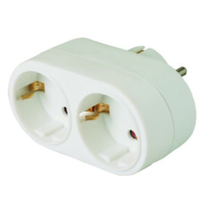 Elosztó 2-es földelt 90°-ban elford. 3500W