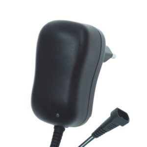 ADAPTER 1000-2000mA 3-12V 6DB CSATL@ SZABÁLYOZHATÓ , LED VISSZAJELZŐ
