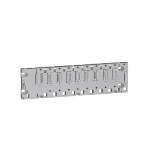 M580 hátlap, 8 I/O kártyahely