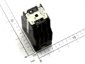 MÁGNESKAP. DSUB 111 42V 50HZ