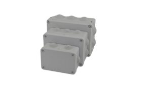 KÖTŐDOBOZ 100X100X50 FALONK. IP55 GUMIMEMBRÁNNAL