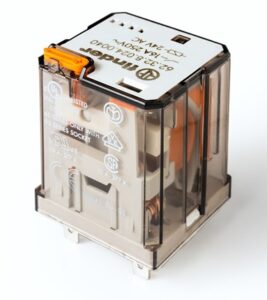 TELJESITMÉNYRELÉ 3VÁLT.16A 230V/AC