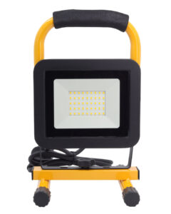 LED fényvető/reflektor hordozható 30W 4000K 2700lm 1,5m vezetékkel, fekete