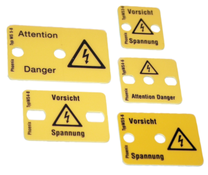 Figyelmeztető tábla sorozatkapocshoz, 8 raszteres, 3 modul
