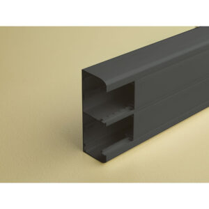 Legrand 075752 DLP-S kábelcsatorna 130×50mm, hajlékony fedéllel, bepattintható 45-ös szerelvényhez, fekete