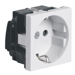 Legrand 090472 Green up Access 2P+F 16A EV műanyag falon kívüli aljzat