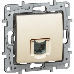 Legrand 664873 Niloé 1xRJ45 Cat6 UTP informatikai csatlakozóaljzat, köröm nélkül, bézs