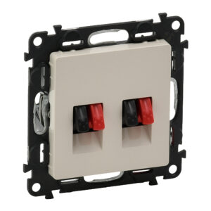 Legrand 753278 Valena Life hangszóró-csatlakozóaljzat (4 kivezetéssel), elefántcsont