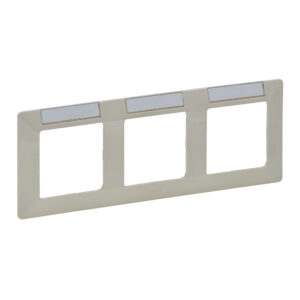 Legrand 754053 Valena Life 3-as keret, címketartóval, vízszintes, elefántcsont