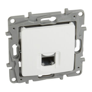 Legrand 764573 Niloé 1xRJ45 Cat6 UTP informatikai csatlakozóaljzat, fehér