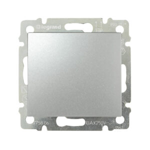 Legrand 770111 Valena N101 egypólusú nyomó, alumínium